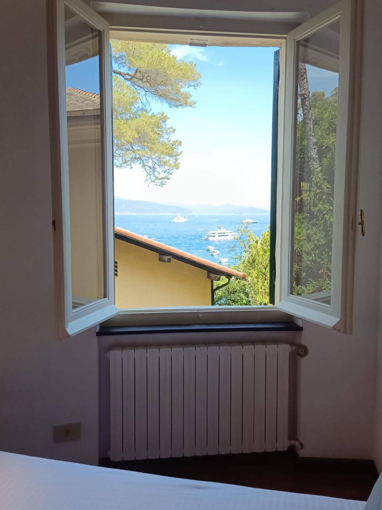 Portofino Seaview Apartment, 50 Meters From The Beach, Free Parking, Air Conditioning Параджи Экстерьер фото